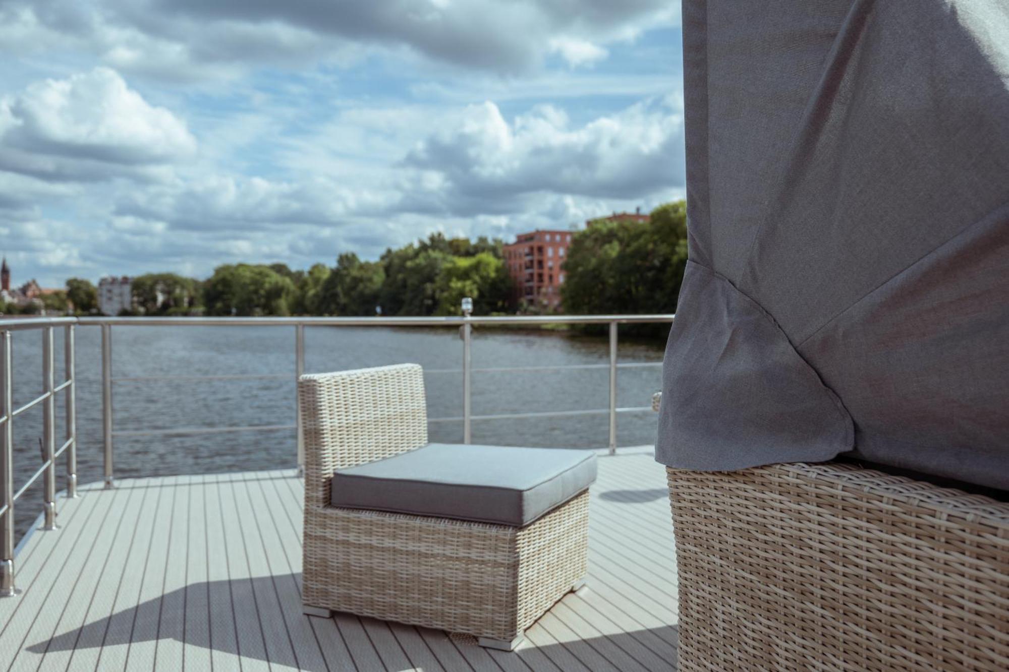 Hotel Nena Hausboot Berlín Exterior foto